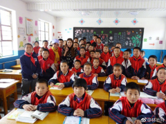 她的及聪慧都跨越